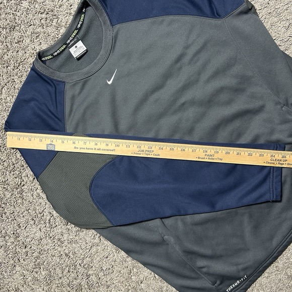 Nike Men's Basketball Thermafit Navy Gray Long Sleeve Fleece Lined Center Swoosh - Picture 3 of 9